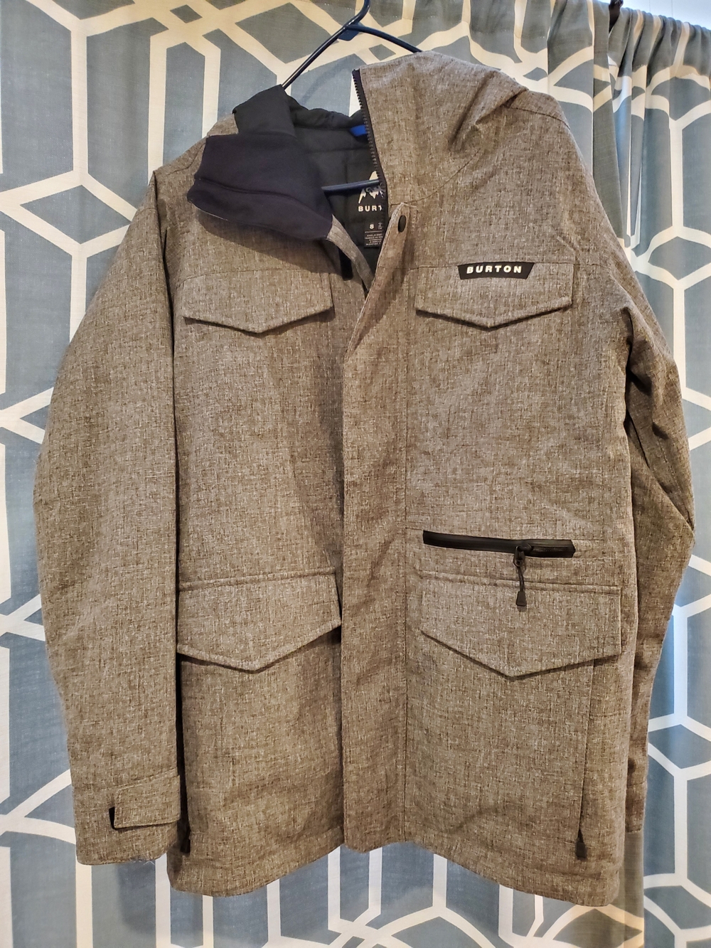 Burton Gray Men's Ski Jacket with Hooded Collar